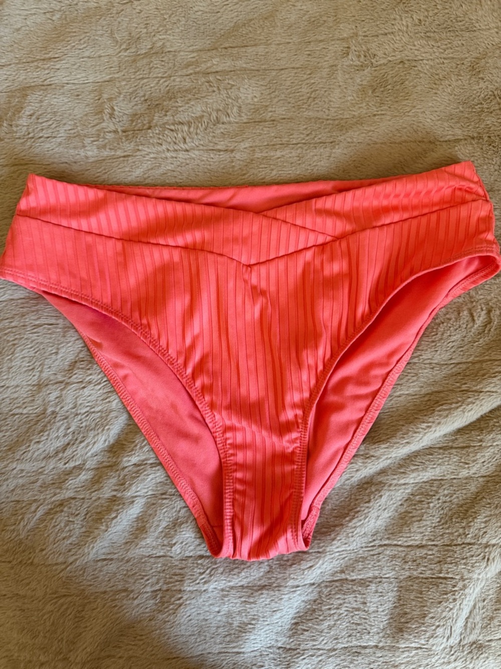 Women’s High-Cut Swim Bottoms in Coral Pink